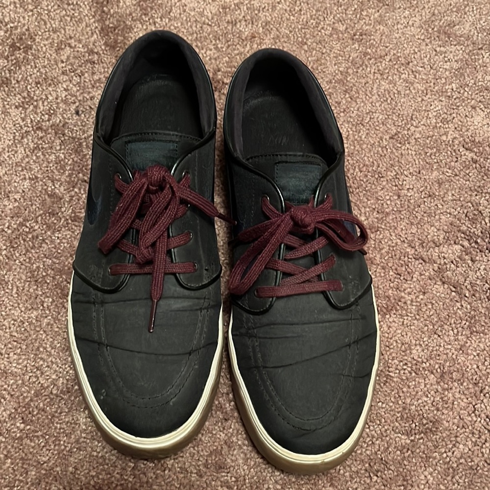 Men’s Nike Stefan Janoski sneakers